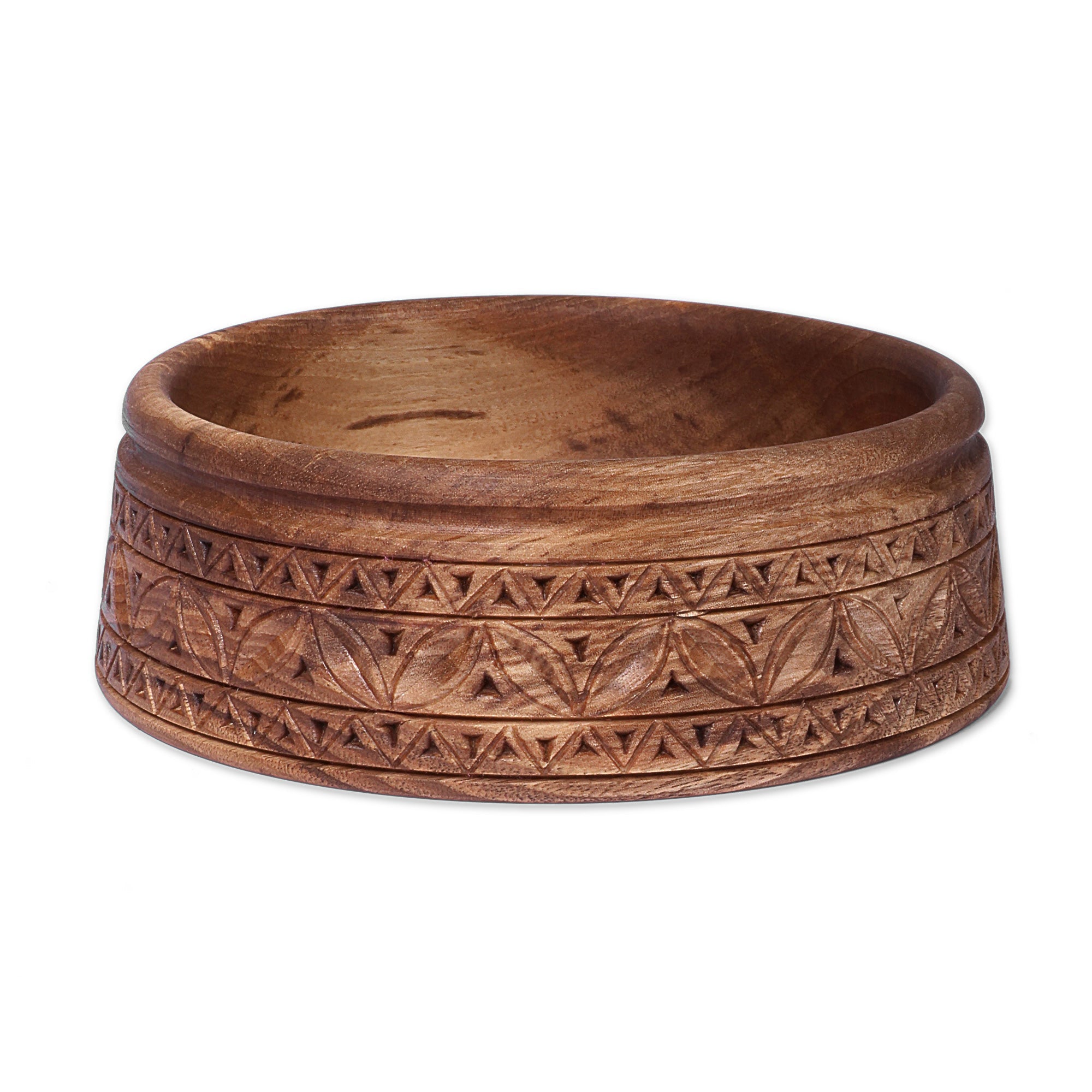 Classic Leaf-Themed Walnut Wood Serving Bowl from Armenia - Leafy Feast