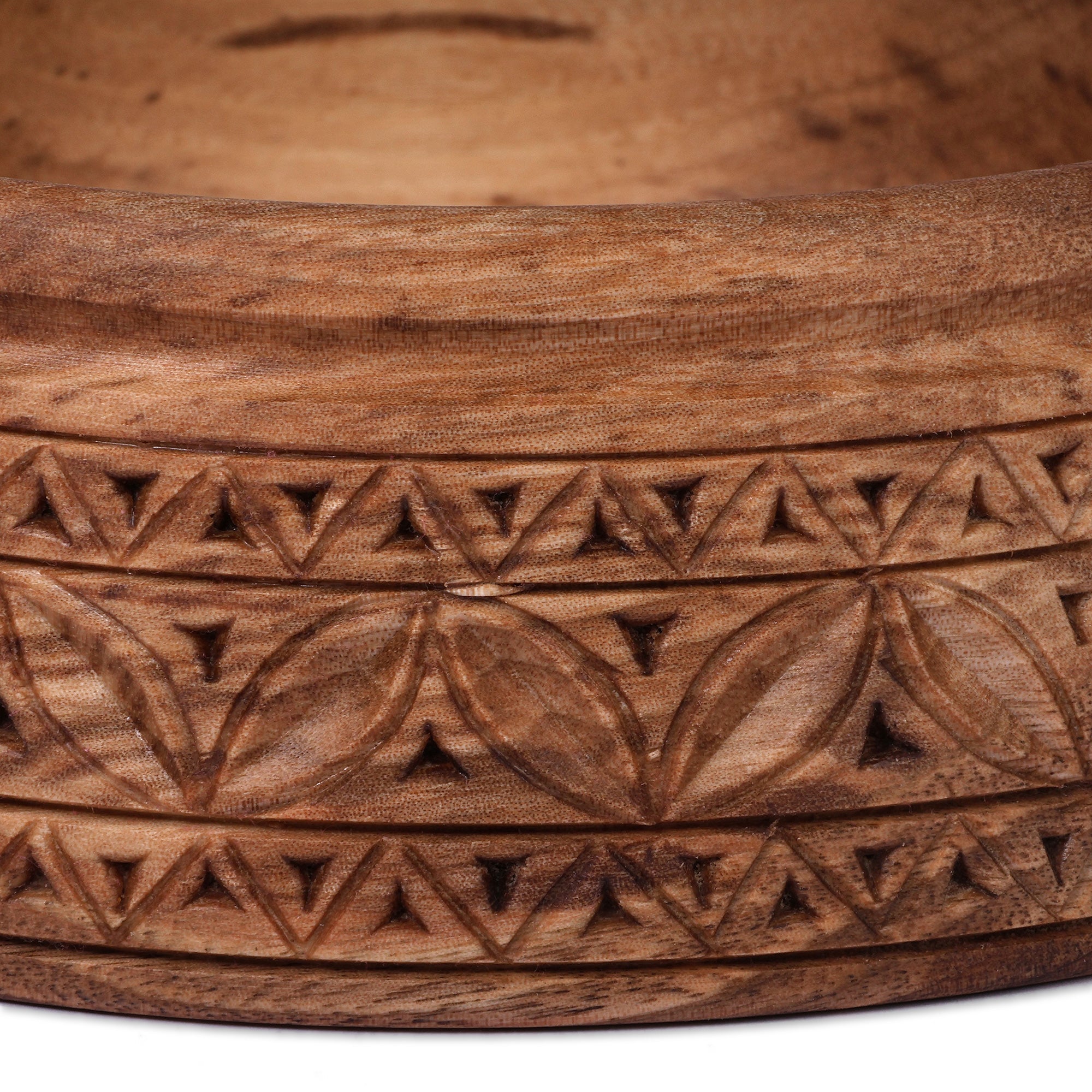 Classic Leaf-Themed Walnut Wood Serving Bowl from Armenia - Leafy Feast
